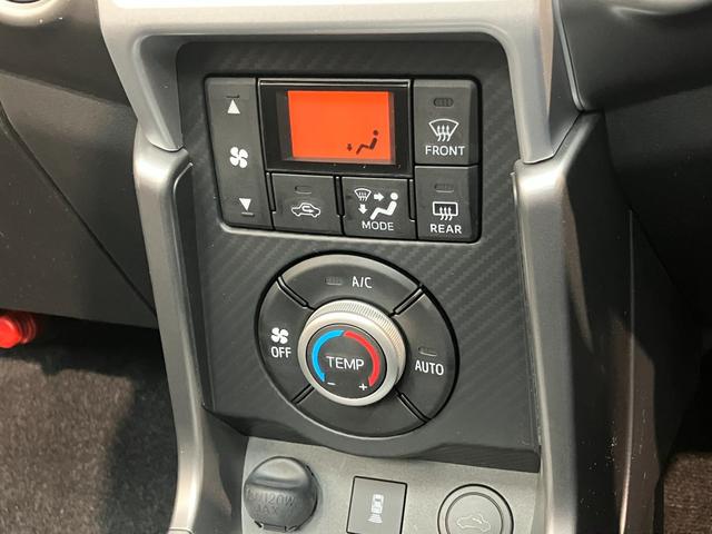 コペンセロ　５ＭＴ　ターボ　フルセグナビ　ＬＥＤ　届出済未使用車電動オープンルーフ　リアコーナーセンサー　７インチフルセグナビ　ＤＶＤ再生　Ｂｌｕｅｔｏｏｔｈ　ＵＳＢ　シートヒーター　ＬＥＤヘッドライト　オートライト　スマートキー　オートエアコン（滋賀県）の中古車