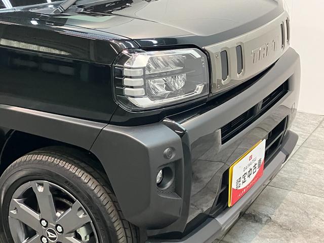 タフトＧダーククロムベンチャー　１０型フルセグナビ　届出済未使用車衝突被害軽減ブレーキ　コーナーセンサー　１０型フルセグナビ　バックカメラ　ＤＶＤ　Ｂｌｕｅｔｏｏｔｈ　ＵＳＢ　前後ドラレコ　前席シートヒーター　レーダークルーズコントロール　ＬＥＤ　オートエアコン（滋賀県）の中古車