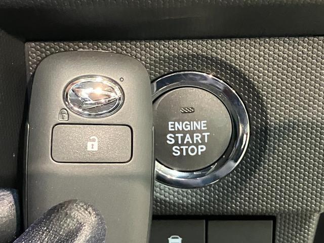 タフトＧダーククロムベンチャー　１０型フルセグナビ　届出済未使用車衝突被害軽減ブレーキ　コーナーセンサー　１０型フルセグナビ　バックカメラ　ＤＶＤ　Ｂｌｕｅｔｏｏｔｈ　ＵＳＢ　前後ドラレコ　前席シートヒーター　レーダークルーズコントロール　ＬＥＤ　オートエアコン（滋賀県）の中古車