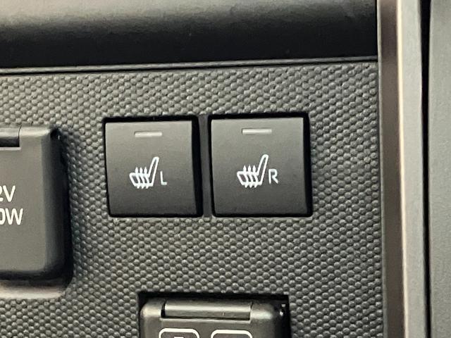 タフトＧダーククロムベンチャー　１０型フルセグナビ　届出済未使用車衝突被害軽減ブレーキ　コーナーセンサー　１０型フルセグナビ　バックカメラ　ＤＶＤ　Ｂｌｕｅｔｏｏｔｈ　ＵＳＢ　前後ドラレコ　前席シートヒーター　レーダークルーズコントロール　ＬＥＤ　オートエアコン（滋賀県）の中古車