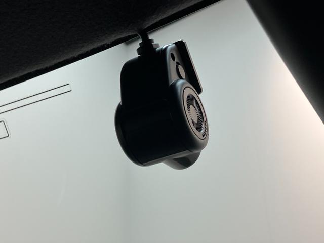 タフトＧダーククロムベンチャー　１０型フルセグナビ　届出済未使用車衝突被害軽減ブレーキ　コーナーセンサー　１０型フルセグナビ　バックカメラ　ＤＶＤ　Ｂｌｕｅｔｏｏｔｈ　ＵＳＢ　前後ドラレコ　前席シートヒーター　レーダークルーズコントロール　ＬＥＤ　オートエアコン（滋賀県）の中古車