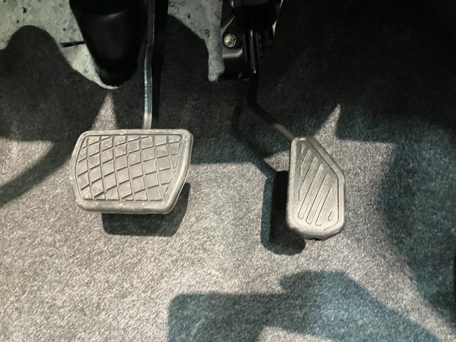 タフトＧダーククロムベンチャー　１０型フルセグナビ　届出済未使用車衝突被害軽減ブレーキ　コーナーセンサー　１０型フルセグナビ　バックカメラ　ＤＶＤ　Ｂｌｕｅｔｏｏｔｈ　ＵＳＢ　前後ドラレコ　前席シートヒーター　レーダークルーズコントロール　ＬＥＤ　オートエアコン（滋賀県）の中古車