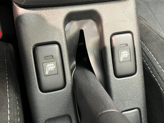 コペンセロＳ　フルセグナビ　レカロ　ＭＯＭＯステ　届出済未使用車ビルシュタイン製ショックアブソーバー　レカロシート　ＭＯＭＯ製ステアリング　パドルシフト　フルセグナビ　ＤＶＤ再生　Ｂｌｕｅｔｏｏｔｈ　シートヒーター　ＬＥＤ　オートエアコン　リヤコーナーセンサー（滋賀県）の中古車