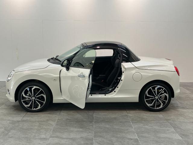 コペンセロＳ　フルセグナビ　レカロ　ＭＯＭＯステ　届出済未使用車ビルシュタイン製ショックアブソーバー　レカロシート　ＭＯＭＯ製ステアリング　パドルシフト　フルセグナビ　ＤＶＤ再生　Ｂｌｕｅｔｏｏｔｈ　シートヒーター　ＬＥＤ　オートエアコン　リヤコーナーセンサー（滋賀県）の中古車