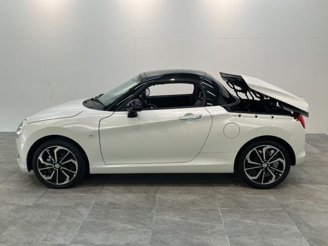 コペンセロＳ　フルセグナビ　レカロ　ＭＯＭＯステ　届出済未使用車ビルシュタイン製ショックアブソーバー　レカロシート　ＭＯＭＯ製ステアリング　パドルシフト　フルセグナビ　ＤＶＤ再生　Ｂｌｕｅｔｏｏｔｈ　シートヒーター　ＬＥＤ　オートエアコン　リヤコーナーセンサー（滋賀県）の中古車