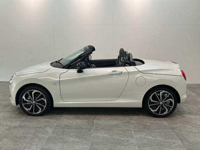 コペンセロＳ　フルセグナビ　レカロ　ＭＯＭＯステ　届出済未使用車ビルシュタイン製ショックアブソーバー　レカロシート　ＭＯＭＯ製ステアリング　パドルシフト　フルセグナビ　ＤＶＤ再生　Ｂｌｕｅｔｏｏｔｈ　シートヒーター　ＬＥＤ　オートエアコン　リヤコーナーセンサー（滋賀県）の中古車