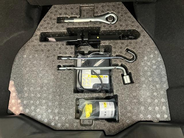 コペンセロＳ　フルセグナビ　レカロ　ＭＯＭＯステ　届出済未使用車ビルシュタイン製ショックアブソーバー　レカロシート　ＭＯＭＯ製ステアリング　パドルシフト　フルセグナビ　ＤＶＤ再生　Ｂｌｕｅｔｏｏｔｈ　シートヒーター　ＬＥＤ　オートエアコン　リヤコーナーセンサー（滋賀県）の中古車