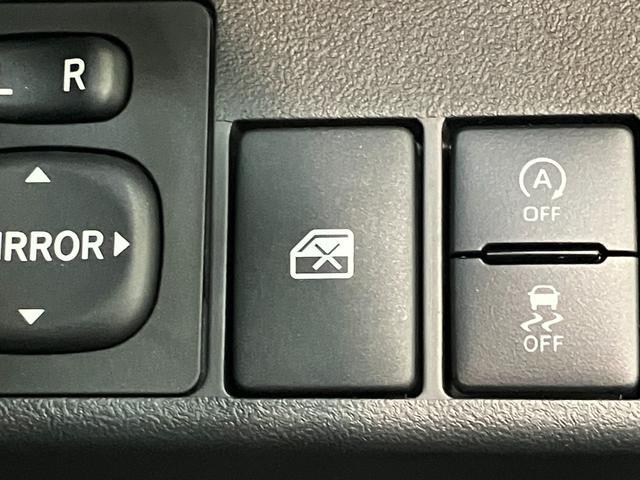 コペンセロＳ　フルセグナビ　レカロ　ＭＯＭＯステ　届出済未使用車ビルシュタイン製ショックアブソーバー　レカロシート　ＭＯＭＯ製ステアリング　パドルシフト　フルセグナビ　ＤＶＤ再生　Ｂｌｕｅｔｏｏｔｈ　シートヒーター　ＬＥＤ　オートエアコン　リヤコーナーセンサー（滋賀県）の中古車