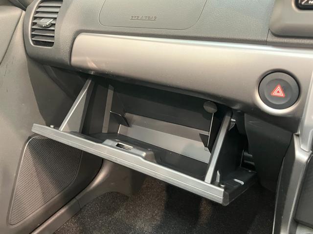 コペンセロＳ　フルセグナビ　レカロ　ＭＯＭＯステ　届出済未使用車ビルシュタイン製ショックアブソーバー　レカロシート　ＭＯＭＯ製ステアリング　パドルシフト　フルセグナビ　ＤＶＤ再生　Ｂｌｕｅｔｏｏｔｈ　シートヒーター　ＬＥＤ　オートエアコン　リヤコーナーセンサー（滋賀県）の中古車