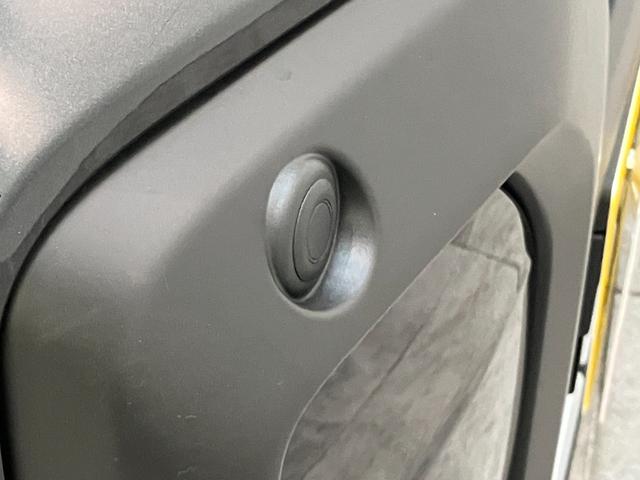 タントファンクロス 9型ディスプレイオーディオ 届出済未使用車衝突被害軽減ブレーキ コーナーセンサー 9型ディスプレイオーディオ フルセグ Bluetooth USB バックカメラ 両側電動スライドドア 前席シートヒーター LED スマートキー エコアイドル(滋賀県)の中古車