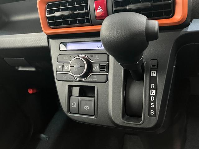 タントファンクロス 9型ディスプレイオーディオ 届出済未使用車衝突被害軽減ブレーキ コーナーセンサー 9型ディスプレイオーディオ フルセグ Bluetooth USB バックカメラ 両側電動スライドドア 前席シートヒーター LED スマートキー エコアイドル(滋賀県)の中古車