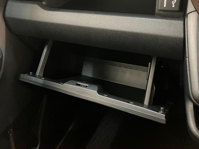 ムーヴRS 9型ディスプレイオーディオ Bカメラ 届出済未使用車衝突被害軽減ブレーキ コーナーセンサー 9型ディスプレイオーディオ フルセグ バックカメラ Bluetooth USB 両側電動スライドドア LED レーダークルーズコントロール ワイヤレス充電器(滋賀県)の中古車