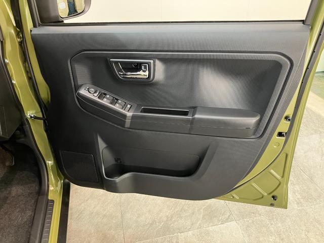 タフトＧダーククロムベンチャー　１０型フルセグナビ　届出済未使用車衝突被害軽減ブレーキ　コーナーセンサー　１０インチフルセグナビ　バックカメラ　ＤＶＤ再生　Ｂｌｕｅｔｏｏｔｈ　ＵＳＢ　前後ドラレコ　前席シートヒーター　ＬＥＤ　オートライト　クルーズコントロール（滋賀県）の中古車