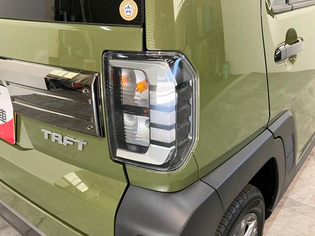 タフトＧダーククロムベンチャー　１０型フルセグナビ　届出済未使用車衝突被害軽減ブレーキ　コーナーセンサー　１０インチフルセグナビ　バックカメラ　ＤＶＤ再生　Ｂｌｕｅｔｏｏｔｈ　ＵＳＢ　前後ドラレコ　前席シートヒーター　ＬＥＤ　オートライト　クルーズコントロール（滋賀県）の中古車