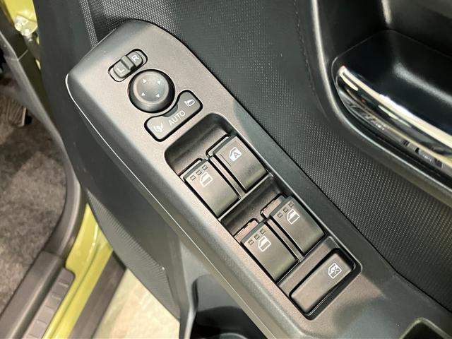 タフトＧダーククロムベンチャー　１０型フルセグナビ　届出済未使用車衝突被害軽減ブレーキ　コーナーセンサー　１０インチフルセグナビ　バックカメラ　ＤＶＤ再生　Ｂｌｕｅｔｏｏｔｈ　ＵＳＢ　前後ドラレコ　前席シートヒーター　ＬＥＤ　オートライト　クルーズコントロール（滋賀県）の中古車