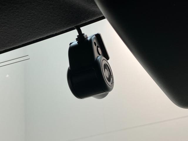 タフトＧダーククロムベンチャー　１０型フルセグナビ　届出済未使用車衝突被害軽減ブレーキ　コーナーセンサー　１０インチフルセグナビ　バックカメラ　ＤＶＤ再生　Ｂｌｕｅｔｏｏｔｈ　ＵＳＢ　前後ドラレコ　前席シートヒーター　ＬＥＤ　オートライト　クルーズコントロール（滋賀県）の中古車