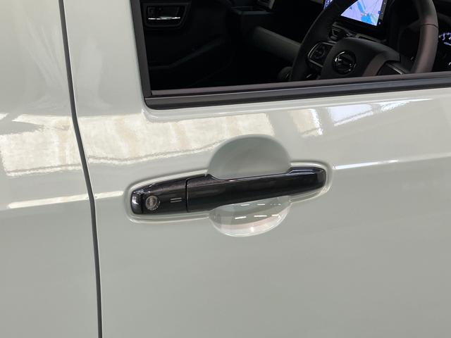 タフトＧダーククロムベンチャー　１０型フルセグナビ　届出済未使用車衝突被害軽減ブレーキ　コーナーセンサー　１０型フルセグナビ　バックカメラ　ＤＶＤ再生　Ｂｌｕｅｔｏｏｔｈ　ＵＳＢ　前後ドラレコ　前席シートヒーター　ＬＥＤ　オートライト　クルーズコントロール（滋賀県）の中古車