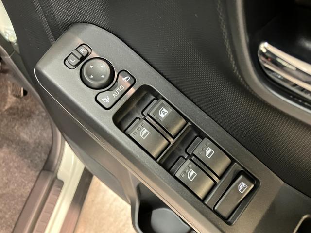 タフトＧダーククロムベンチャー　１０型フルセグナビ　届出済未使用車衝突被害軽減ブレーキ　コーナーセンサー　１０型フルセグナビ　バックカメラ　ＤＶＤ再生　Ｂｌｕｅｔｏｏｔｈ　ＵＳＢ　前後ドラレコ　前席シートヒーター　ＬＥＤ　オートライト　クルーズコントロール（滋賀県）の中古車