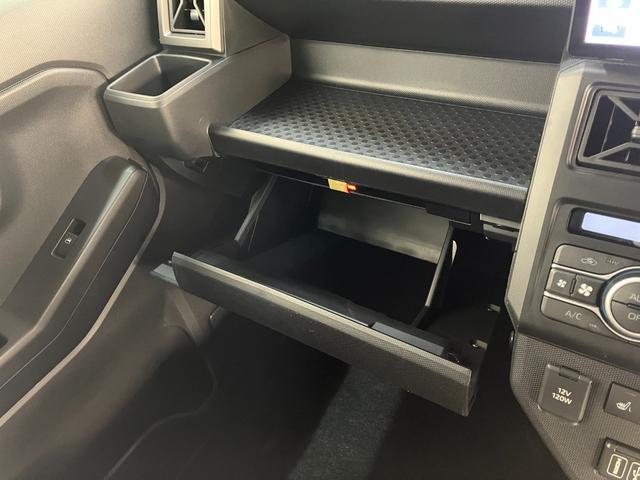 タフトＧダーククロムベンチャー　１０型ナビ　届出済未使用車衝突被害軽減ブレーキ　コーナーセンサー　１０型フルセグナビ　バックカメラ　前後ドラレコ　ＤＶＤ再生　Ｂｌｕｅｔｏｏｔｈ　ＵＳＢ　前席シートヒーター　ＬＥＤ　オートライト　レーダークルーズコントロール（滋賀県）の中古車