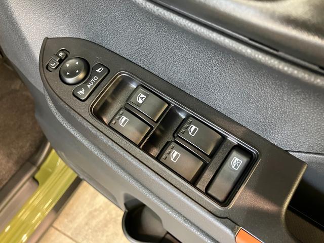 タントファンクロス　９型Ｄ．Ａ　バックカメラ　届出済未使用車衝突被害軽減ブレーキ　コーナーセンサー　９型ディスプレイオーディオ　フルセグ　Ｂｌｕｅｔｏｏｔｈ　ＵＳＢ　バックカメラ　両側電動スライドドア　前席シートヒーター　ＬＥＤ　スマートキー　エコアイドル（滋賀県）の中古車