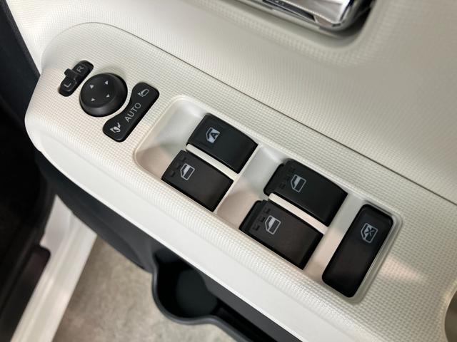 ムーヴキャンバスストライプスＧ　１０型フルセグナビ　ドラレコ　届出済未使用車衝突被害軽減ブレーキ　コーナーセンサー　１０型フルセグナビ　バックカメラ　ＤＶＤ再生　Ｂｌｕｅｔｏｏｔｈ　ＵＳＢ　前後ドラレコ　両側電動スライドドア　ＬＥＤ　オートライト　前席シートヒーター（滋賀県）の中古車