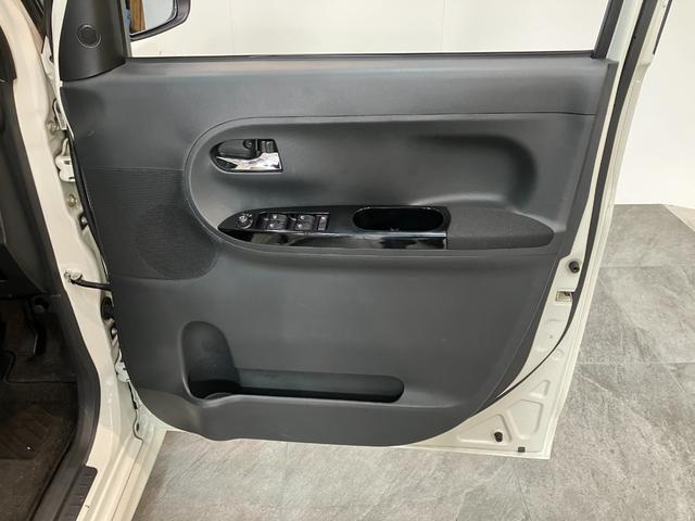 タントカスタムＲＳ　ターボ　両側電動スライドドア　車検整備付ターボ　両側電動スライドドア　ＬＥＤヘッドライト　オートライト　バックカメラ（ナビ装着時用）　ＥＴＣ車載器　オートエアコン　スマートキー　電動格納式ミラー　エコアイドル（滋賀県）の中古車