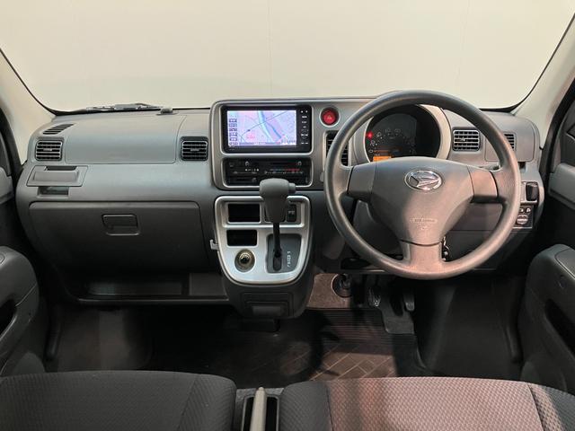 ハイゼットカーゴクルーズ　５５ｔｈアニバーサリーゴールドエディション　４ＷＤ車検整備付　フルセグナビ　ＤＶＤ再生　Ｂｌｕｅｔｏｏｔｈ　ＵＳＢ　キーレスエントリー　電動格納式ミラー　マニュアルレベリング　マニュアルエアコン　フロントゴールドグリル　パートタイム４ＷＤ（滋賀県）の中古車