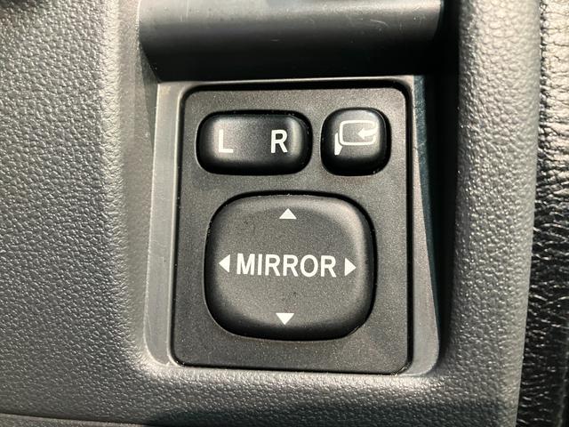 ハイゼットカーゴクルーズ　５５ｔｈアニバーサリーゴールドエディション　４ＷＤ車検整備付　フルセグナビ　ＤＶＤ再生　Ｂｌｕｅｔｏｏｔｈ　ＵＳＢ　キーレスエントリー　電動格納式ミラー　マニュアルレベリング　マニュアルエアコン　フロントゴールドグリル　パートタイム４ＷＤ（滋賀県）の中古車