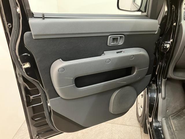 ハイゼットカーゴクルーズ　５５ｔｈアニバーサリーゴールドエディション　４ＷＤ車検整備付　フルセグナビ　ＤＶＤ再生　Ｂｌｕｅｔｏｏｔｈ　ＵＳＢ　キーレスエントリー　電動格納式ミラー　マニュアルレベリング　マニュアルエアコン　フロントゴールドグリル　パートタイム４ＷＤ（滋賀県）の中古車