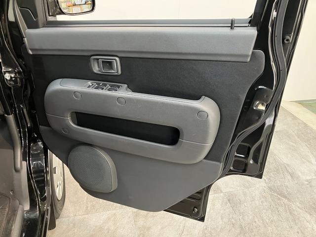 ハイゼットカーゴクルーズ　５５ｔｈアニバーサリーゴールドエディション　４ＷＤ車検整備付　フルセグナビ　ＤＶＤ再生　Ｂｌｕｅｔｏｏｔｈ　ＵＳＢ　キーレスエントリー　電動格納式ミラー　マニュアルレベリング　マニュアルエアコン　フロントゴールドグリル　パートタイム４ＷＤ（滋賀県）の中古車