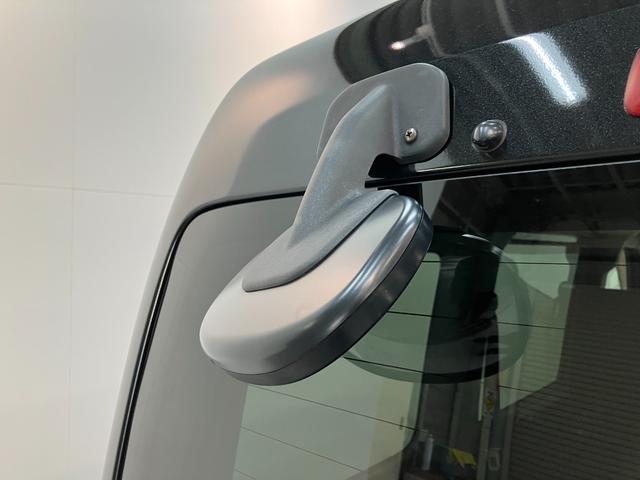 ハイゼットカーゴクルーズ　５５ｔｈアニバーサリーゴールドエディション　４ＷＤ車検整備付　フルセグナビ　ＤＶＤ再生　Ｂｌｕｅｔｏｏｔｈ　ＵＳＢ　キーレスエントリー　電動格納式ミラー　マニュアルレベリング　マニュアルエアコン　フロントゴールドグリル　パートタイム４ＷＤ（滋賀県）の中古車