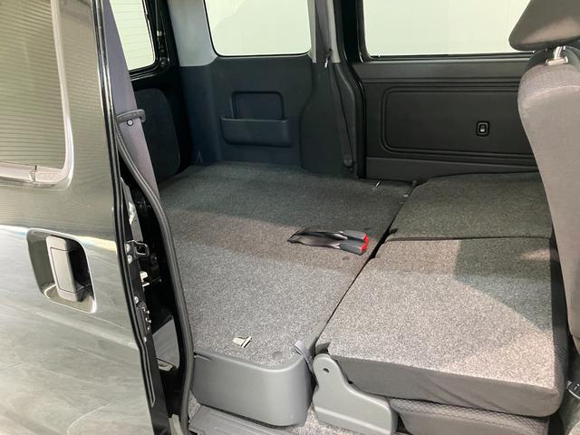 ハイゼットカーゴクルーズ　５５ｔｈアニバーサリーゴールドエディション　４ＷＤ車検整備付　フルセグナビ　ＤＶＤ再生　Ｂｌｕｅｔｏｏｔｈ　ＵＳＢ　キーレスエントリー　電動格納式ミラー　マニュアルレベリング　マニュアルエアコン　フロントゴールドグリル　パートタイム４ＷＤ（滋賀県）の中古車