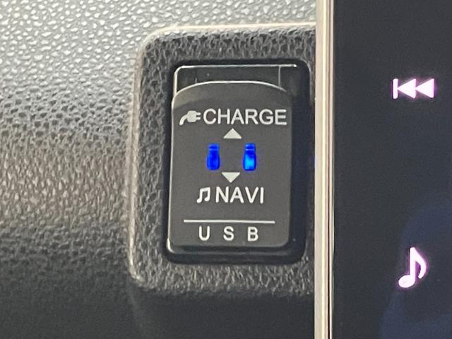 タントカスタムＸ　９型ナビ　バックカメラ　前後ドラレコ　車検整備付衝突被害軽減ブレーキ　コーナーセンサー　フルセグナビ　Ｂｌｕｅｔｏｏｔｈ　ＤＶＤ再生　ＵＳＢ　バックカメラ　前後ドラレコ　両側電動スライドドア　前席シートヒーター　ＬＥＤ　オートライト　スマートキー（滋賀県）の中古車