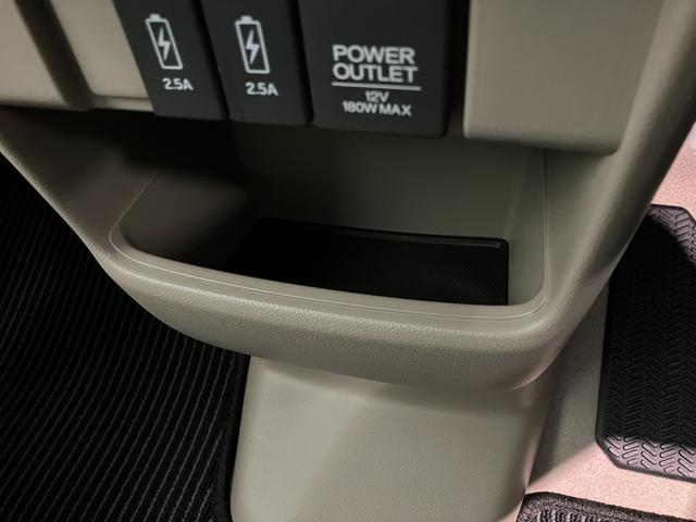 Ｎ−ＢＯＸスラッシュＧ・Ｌパッケージ　ワンセグナビ　バックカメラ　ドラレコワンセグナビ　バックカメラ　ＥＴＣ　ドラレコ　ＵＳＢ　オートエアコン　電動格納式ミラー　スマートキー　マニュアルレベリング　エコアイドル（滋賀県）の中古車