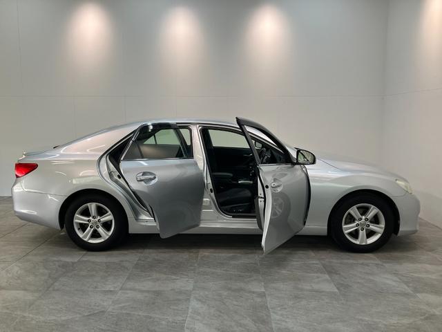 マークＸ２５０Ｇ　リラックスセレクション・ブラックリミテッド　ナビ付車検整備付　フルセグナビ　バックカメラ　ＤＶＤ再生　Ｂｌｕｅｔｏｏｔｈ　ＥＴＣ　ＨＩＤヘッドライト　オートライト　オートエアコン　パワーシート　スマートキー（滋賀県）の中古車