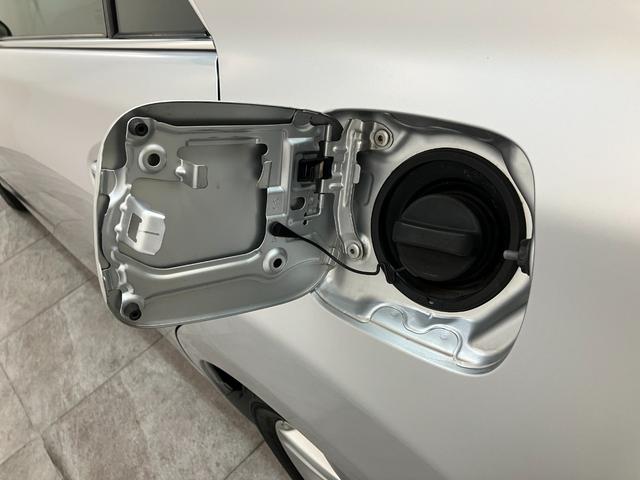 マークＸ２５０Ｇ　リラックスセレクション・ブラックリミテッド　ナビ付車検整備付　フルセグナビ　バックカメラ　ＤＶＤ再生　Ｂｌｕｅｔｏｏｔｈ　ＥＴＣ　ＨＩＤヘッドライト　オートライト　オートエアコン　パワーシート　スマートキー（滋賀県）の中古車