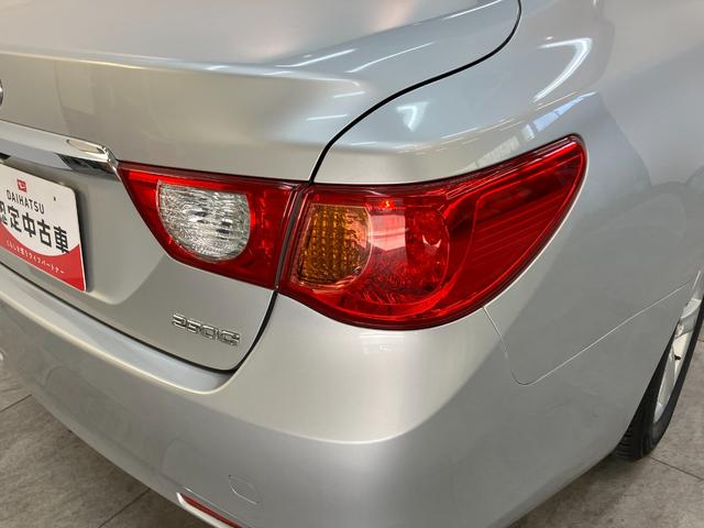 マークＸ２５０Ｇ　リラックスセレクション・ブラックリミテッド　ナビ付車検整備付　フルセグナビ　バックカメラ　ＤＶＤ再生　Ｂｌｕｅｔｏｏｔｈ　ＥＴＣ　ＨＩＤヘッドライト　オートライト　オートエアコン　パワーシート　スマートキー（滋賀県）の中古車