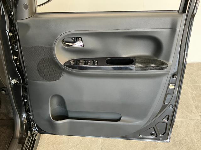 タントカスタムＸトップエディションＳＡ３　８型ナビ　バックカメラ衝突被害軽減ブレーキ　コーナーセンサー　８型フルセグナビ　Ｂｌｕｅｔｏｏｔｈ　ＤＶＤ再生　ＵＳＢ　バックカメラ　ドラレコ　両側電動スライドドア　シートヒーター　ＬＥＤ　オートライト　スマートキー（滋賀県）の中古車