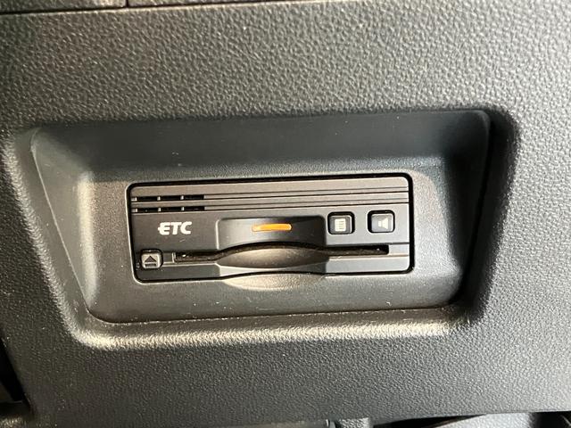 タントカスタムＸトップエディションＳＡ３　８型ナビ　バックカメラ衝突被害軽減ブレーキ　コーナーセンサー　８型フルセグナビ　Ｂｌｕｅｔｏｏｔｈ　ＤＶＤ再生　ＵＳＢ　バックカメラ　ドラレコ　両側電動スライドドア　シートヒーター　ＬＥＤ　オートライト　スマートキー（滋賀県）の中古車