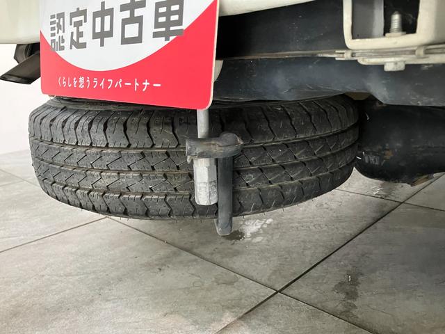 ハイゼットトラックスタンダード 4WD A/T車 AM/FMラジオ 車検整備付パートタイム4WD AM/FMラジオ マニュアルエアコン オートマチック車 ガードフレームプロテクター リヤーゲートプロテクター リヤーゲートチェーン(滋賀県)の中古車