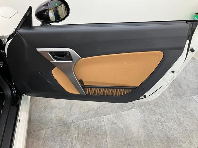 コペンセロ　フルセグナビ　バックカメラ　ドラレコ　ターボ電動オープンルーフ　フルセグナビ　ＤＶＤ再生　Ｂｌｕｅｔｏｏｔｈ　ＥＴＣ　ドライブレコーダー　シートヒーター　ＬＥＤ　オートライト　スマートキー　オートエアコン　エコアイドル　エクスプレイ仕様アルミ（滋賀県）の中古車