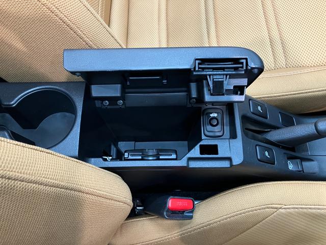 コペンセロ　フルセグナビ　バックカメラ　ドラレコ　ターボ電動オープンルーフ　フルセグナビ　ＤＶＤ再生　Ｂｌｕｅｔｏｏｔｈ　ＥＴＣ　ドライブレコーダー　シートヒーター　ＬＥＤ　オートライト　スマートキー　オートエアコン　エコアイドル　エクスプレイ仕様アルミ（滋賀県）の中古車