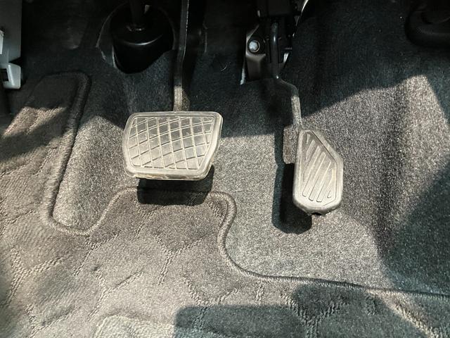 ロッキーＧ　９型フルセグナビ　バックカメラ　前後ドラレコ　車検整備付衝突被害軽減ブレーキ　コーナーセンサー　９型フルセグナビ　バックカメラ　Ｂｌｕｅｔｏｏｔｈ　ＵＳＢ　ＤＶＤ再生　前後ドラレコ　ＥＴＣ　前席シートヒーター　ＬＥＤ　レーダークルーズコントロール（滋賀県）の中古車