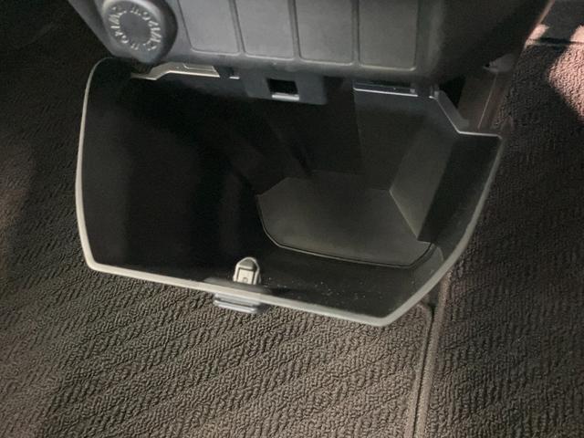 トールカスタムG 9型フルセグナビ パノラマカメラ 前後ドラレコ衝突被害軽減ブレーキ コーナーセンサー 9型フルセグナビ Bluetooth USB DVD再生 パノラマカメラ 前後ドラレコ ETC 両側電動スライドドア LED レーダークルコン スマートキー(滋賀県)の中古車