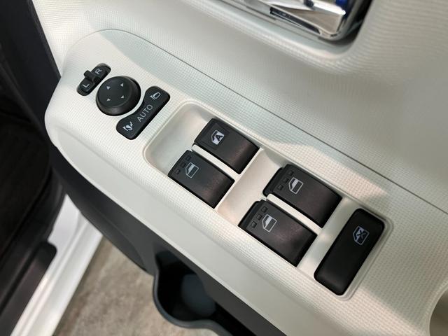 ムーヴキャンバスストライプスＧ　４ＷＤ　フルセグナビ　Ｐカメラ　前後ドラレコ衝突被害軽減ブレーキ　フルセグナビ　パノラマカメラ　ＤＶＤ再生　Ｂｌｕｅｔｏｏｔｈ　ＵＳＢ　前後ドラレコ　両側電動スライドドア　ＬＥＤヘッドライト　オートライト　前席シートヒーター　エコアイドル（滋賀県）の中古車