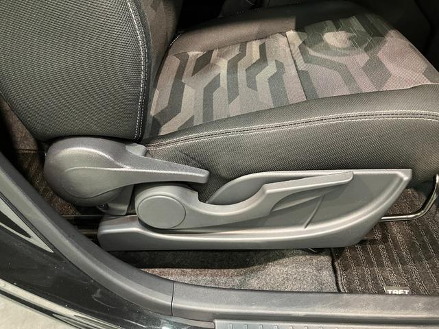 タフトＧターボ　ダーククロムベンチャー　１０型ナビ　前後ドラレコ衝突被害軽減ブレーキ　コーナーセンサー　１０型フルセグナビ　バックカメラ　ＤＶＤ再生　Ｂｌｕｅｔｏｏｔｈ　ＵＳＢ　前後ドラレコ　ＥＴＣ　前席シートヒーター　ＬＥＤ　レーダークルーズコントロール（滋賀県）の中古車