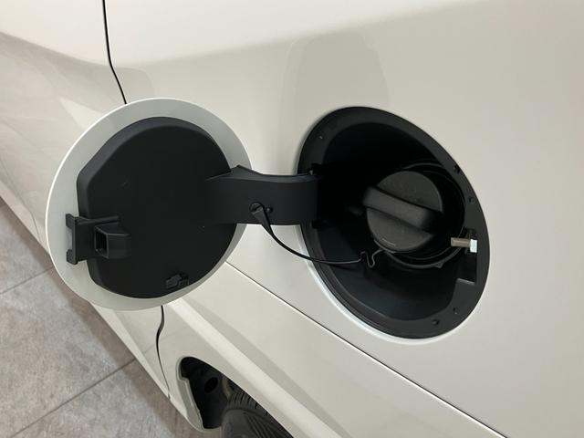 トールカスタムＧ　９型ディスプレイオーディオ　レーダークルコン衝突被害軽減ブレーキ　コーナーセンサー　９型ディスプレイオーディオ　フルセグ　Ｂｌｕｅｔｏｏｔｈ　ＵＳＢ　バックカメラ　両側電動スライドドア　ＬＥＤ　レーダークルーズコントロール　スマートキー（滋賀県）の中古車