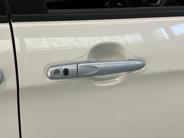 トールカスタムＧ　９型ディスプレイオーディオ　レーダークルコン衝突被害軽減ブレーキ　コーナーセンサー　９型ディスプレイオーディオ　フルセグ　Ｂｌｕｅｔｏｏｔｈ　ＵＳＢ　バックカメラ　両側電動スライドドア　ＬＥＤ　レーダークルーズコントロール　スマートキー（滋賀県）の中古車