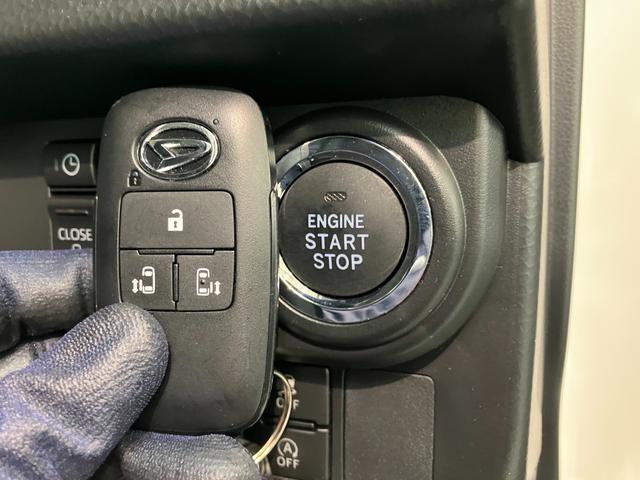 トールカスタムＧ　９型ディスプレイオーディオ　レーダークルコン衝突被害軽減ブレーキ　コーナーセンサー　９型ディスプレイオーディオ　フルセグ　Ｂｌｕｅｔｏｏｔｈ　ＵＳＢ　バックカメラ　両側電動スライドドア　ＬＥＤ　レーダークルーズコントロール　スマートキー（滋賀県）の中古車