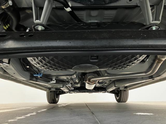 タフトGダーククロムベンチャー 10型ナビ 届出済未使用車衝突被害軽減ブレーキ コーナーセンサー 10型フルセグナビ バックカメラ DVD再生 Bluetooth USB 前後ドラレコ 前席シートヒーター LED オートエアコン レーダークルーズコントロール(滋賀県)の中古車